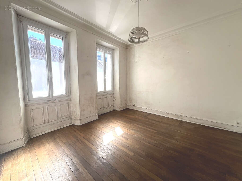 Appartement à SENS