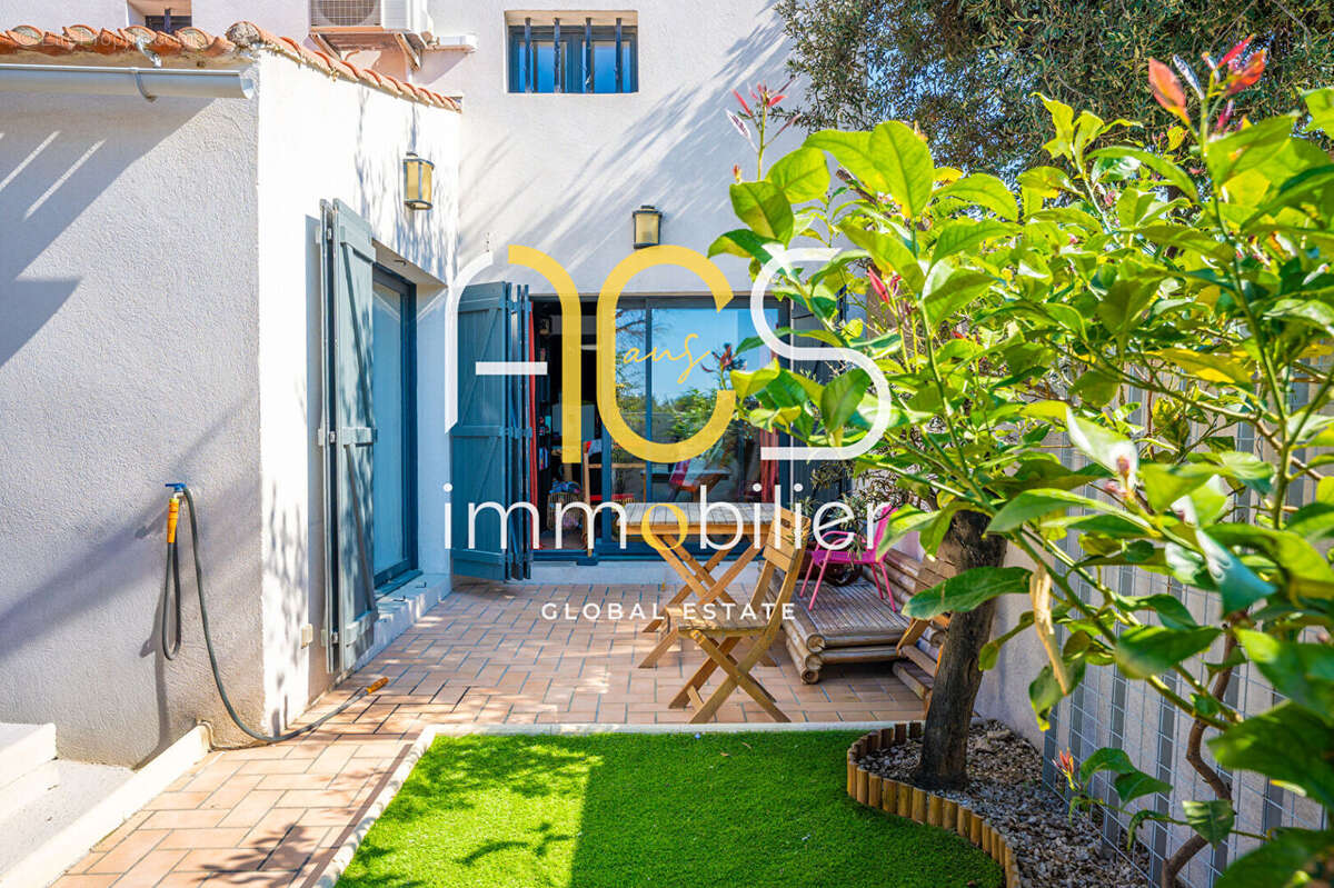 Maison à SAUSSET-LES-PINS