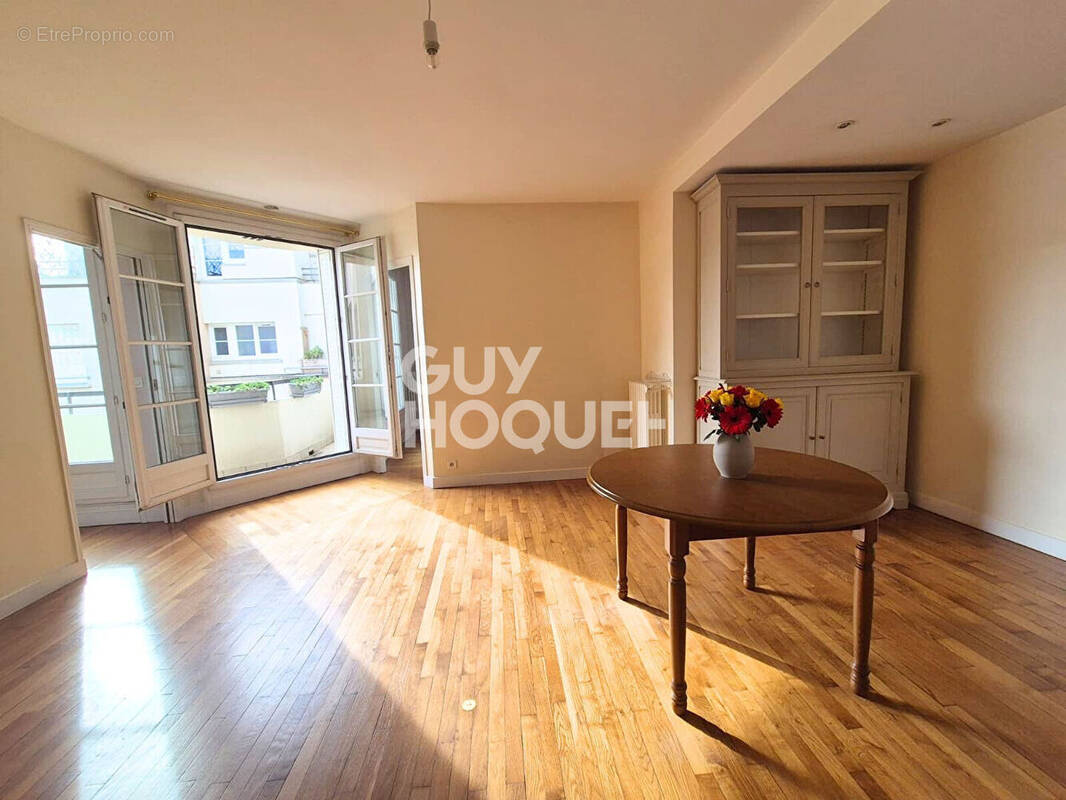 Appartement à ISSY-LES-MOULINEAUX