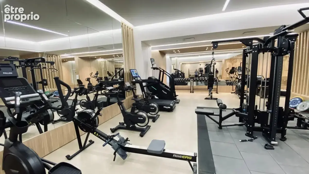 Immeuble neuf avec piscine & salle de sport - photo 18