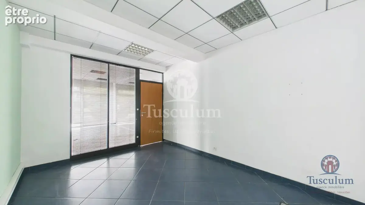 A vendre - local commercial 158m² audun le tiche - photo 5