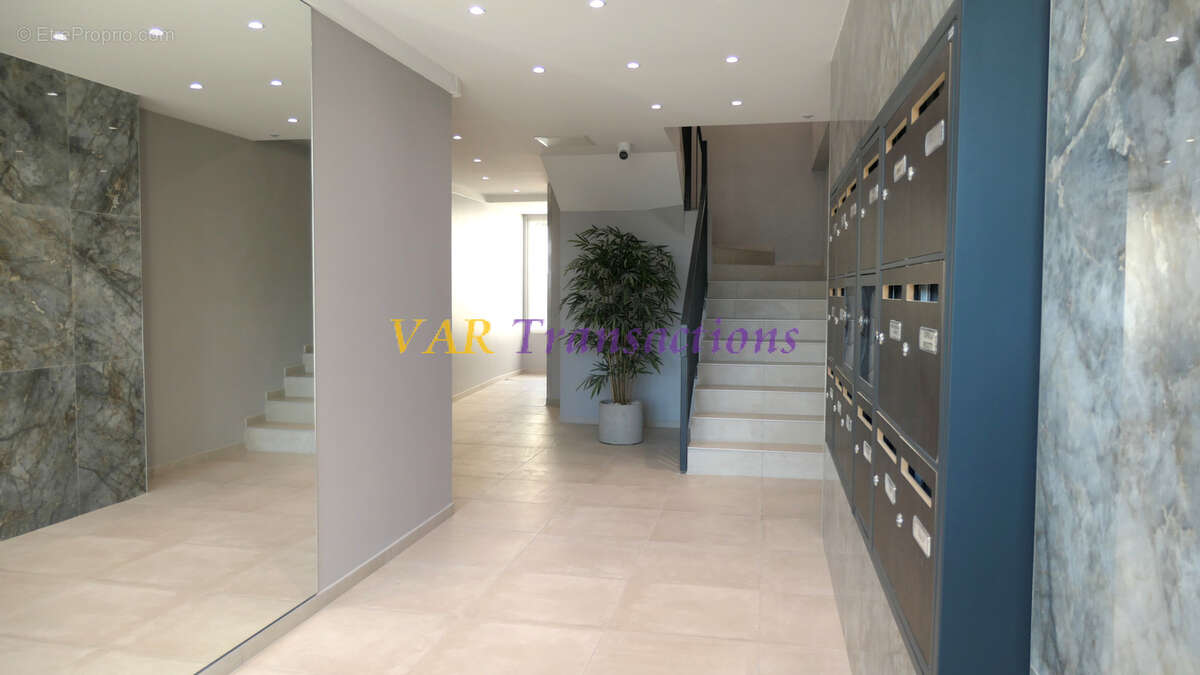 Appartement à SAINT-MANDRIER-SUR-MER