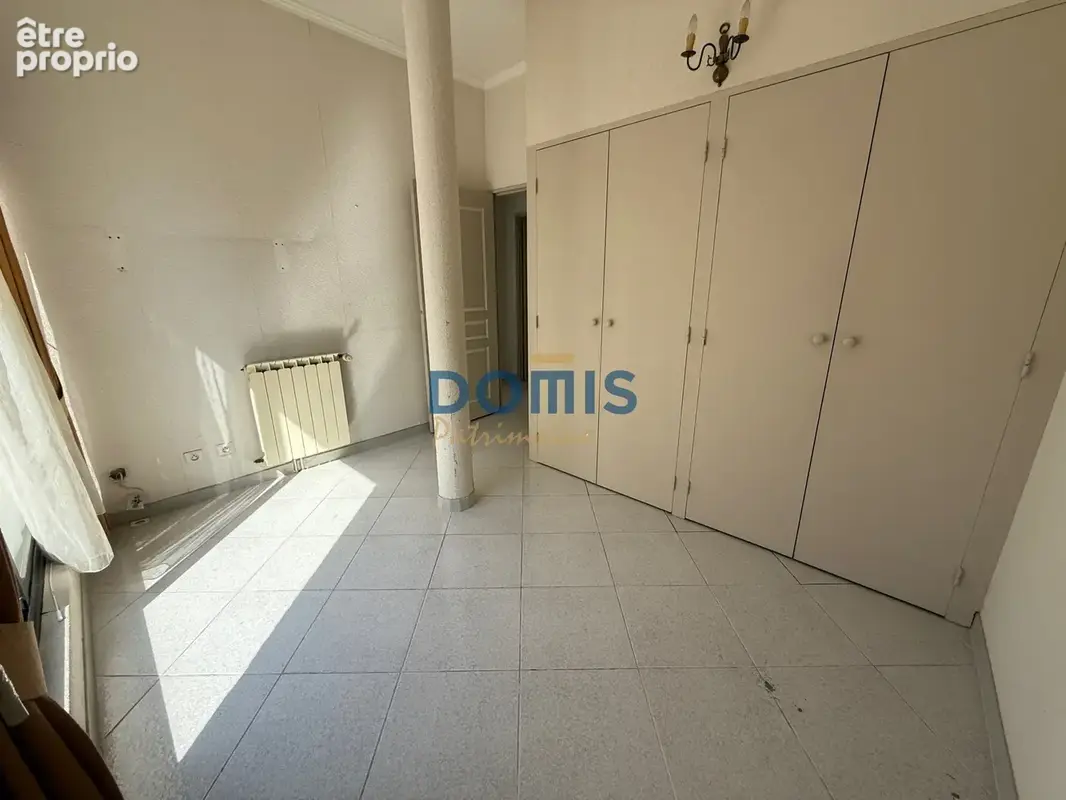 Nimes cadereau appt de type 4  dernier etage avec terrasse et garage  en exclusivite - photo 12