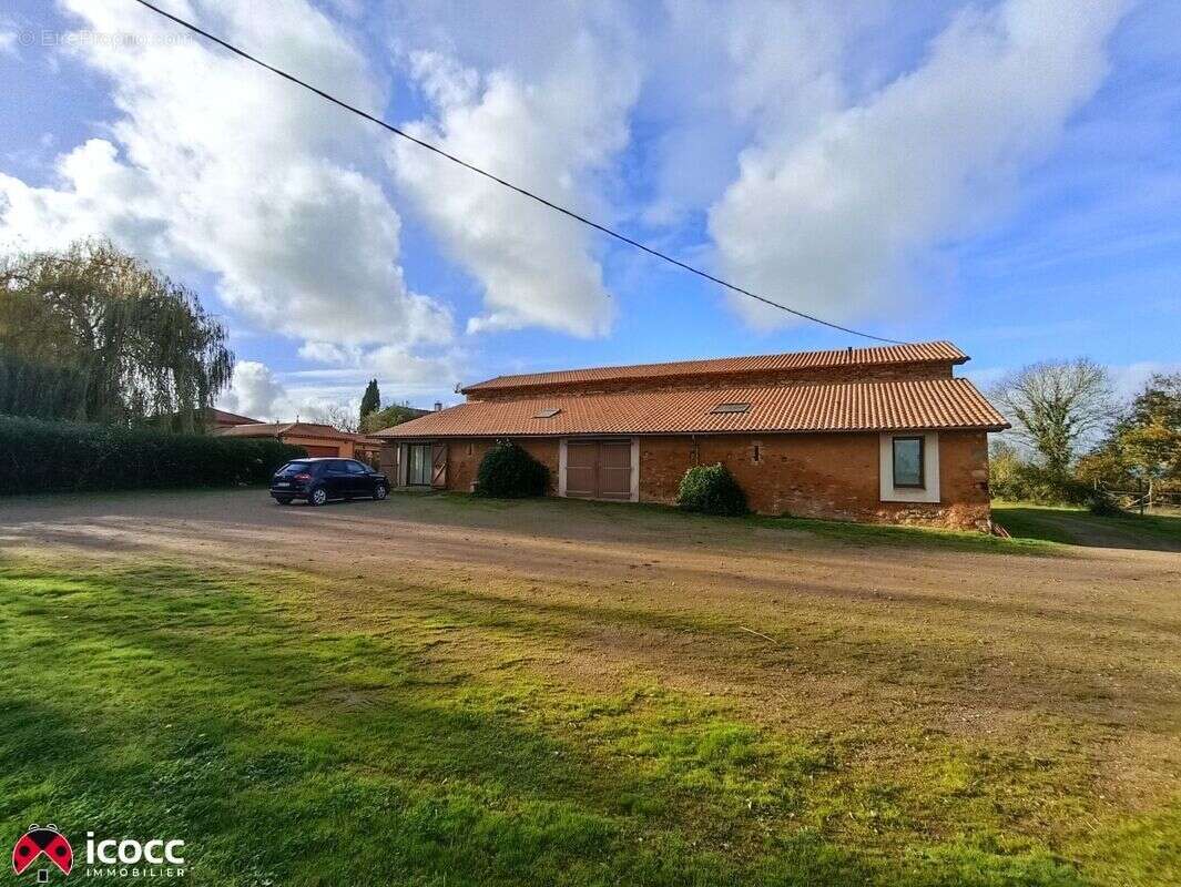Maison à MAREUIL-SUR-LAY-DISSAIS