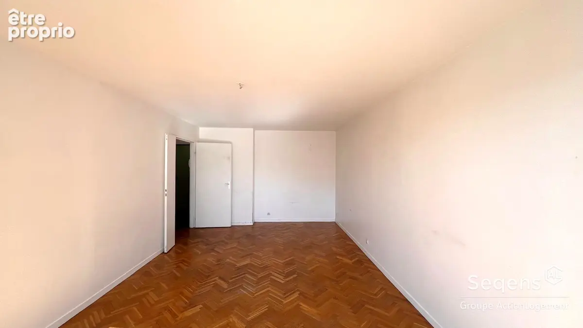 Grand 2 pièces 51.40m² lumineux avec balcon et parking au Kremlin-Bicêtre proche ligne 7 et 14 - photo 7