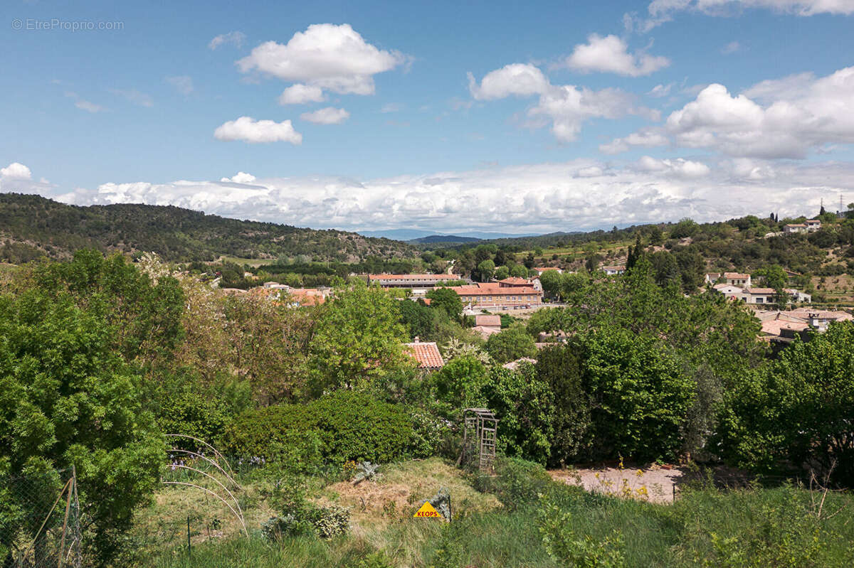 Terrain à CARCASSONNE