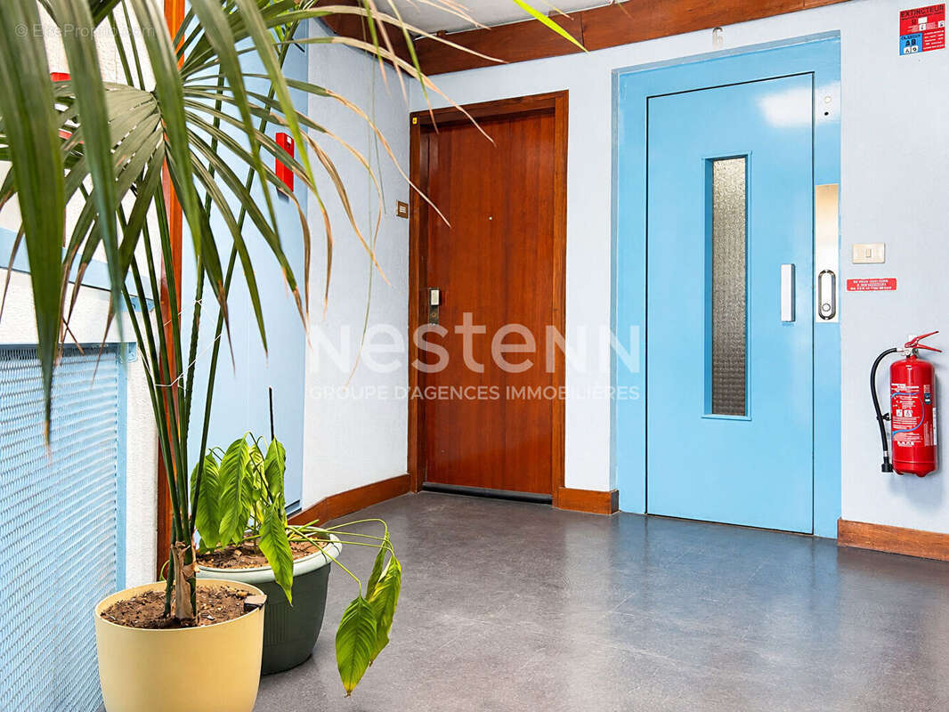 F3 72 m² avec balcon + ascenseur + parking sous-sol + cave ? Saint-Dizier - photo 10