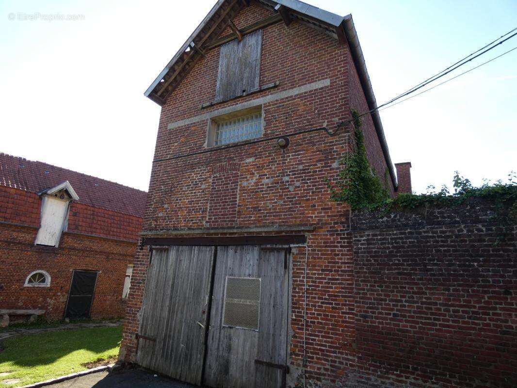 Appartement à AVESNES-LE-COMTE