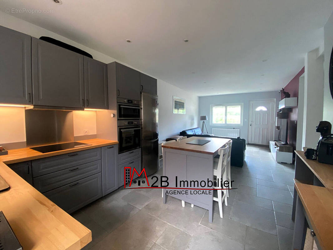 Appartement à THORIGNY-SUR-MARNE