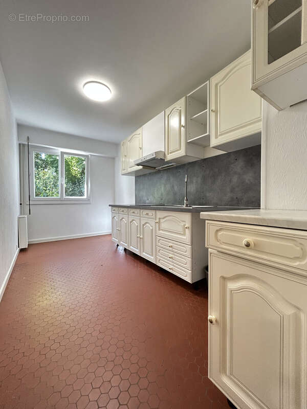 Appartement à LES ULIS