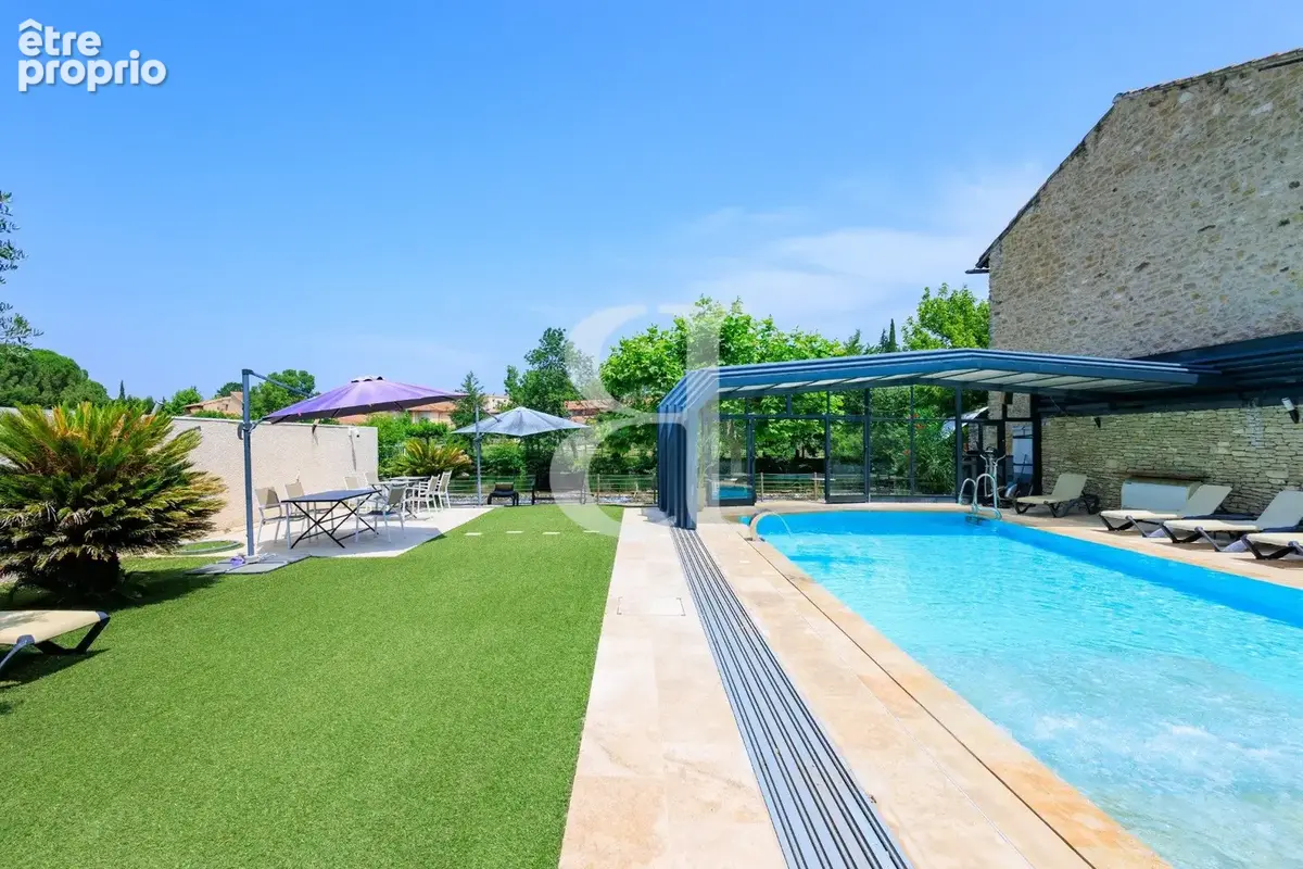 Maison 435 m² à L'isle-Sur-La-Sorgue  - photo 3