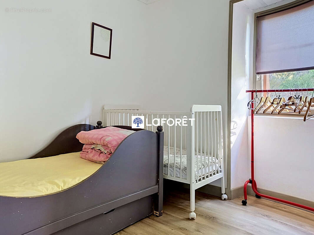 Maison Saint Alban Sur Limagnole 5 pièce(s) 113 m2 - photo 8