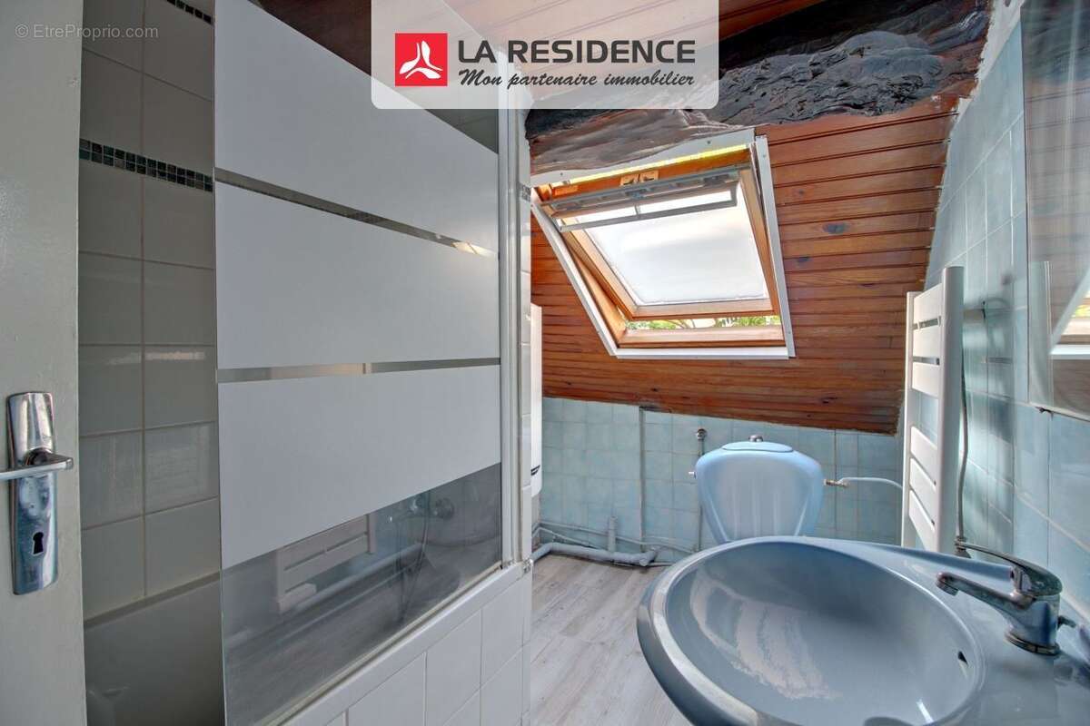 Appartement à LES MUREAUX