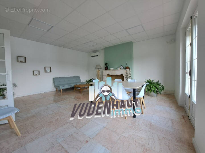 Commerce à PORTET-SUR-GARONNE