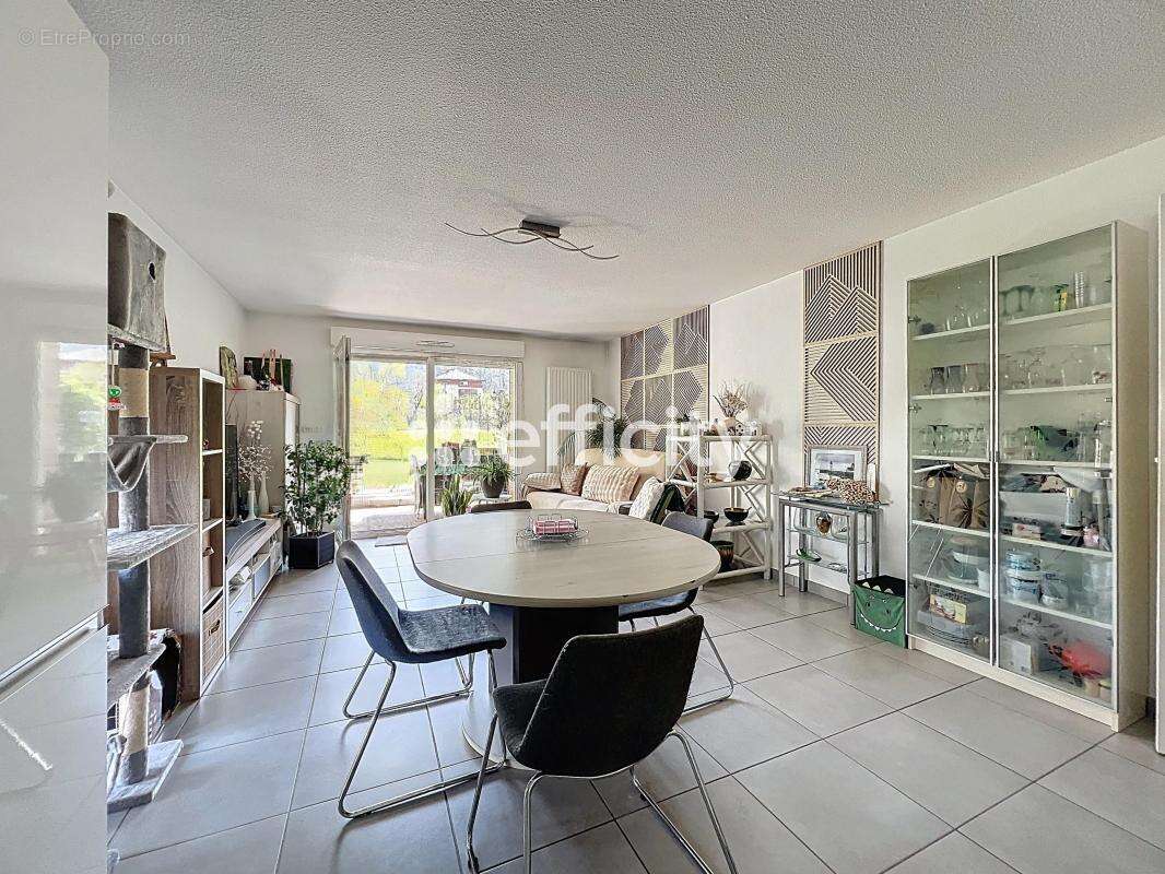 Appartement à CLUSES