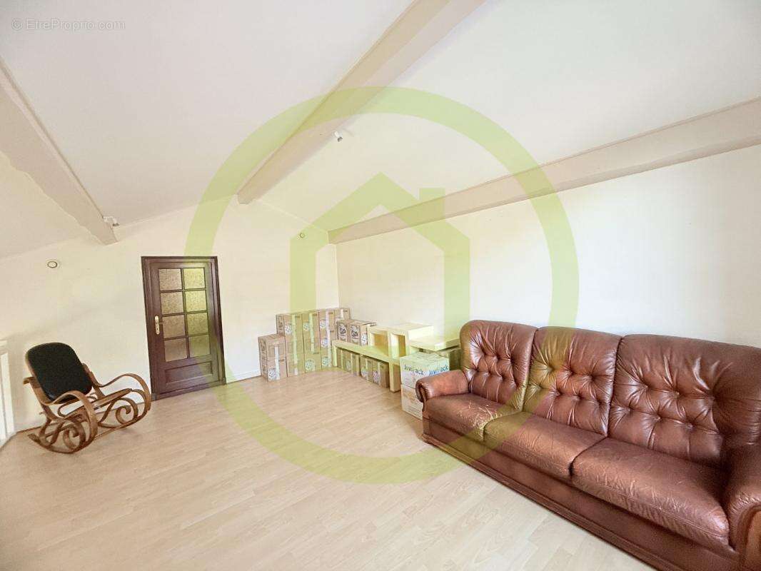 Maison à BELLEGARDE-POUSSIEU