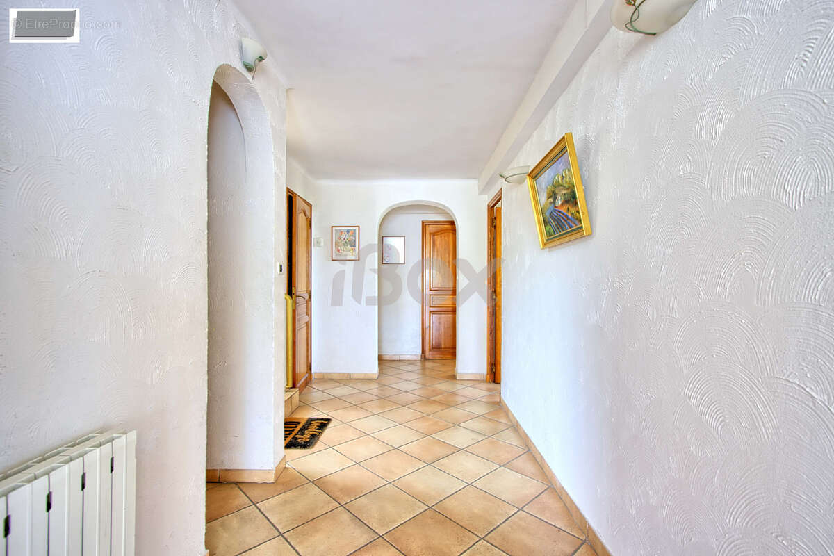 Maison à LA GARDE