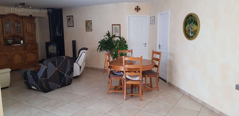 Maison à PALLEVILLE