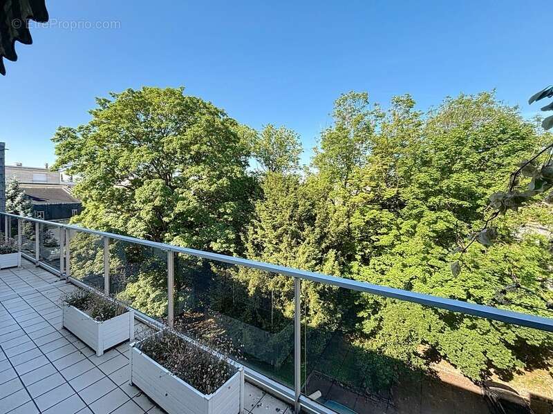 Appartement à vendre 6 pièces REIMS (51) balcons garages - photo 2