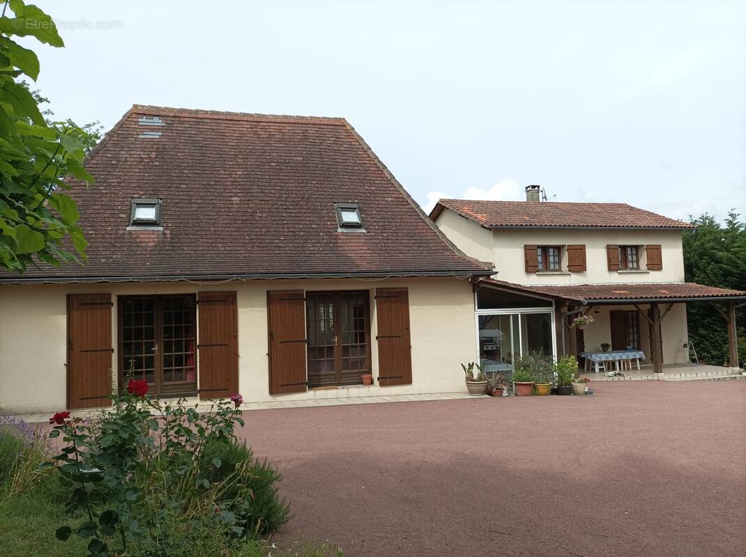 Appartement à SERVANCHES