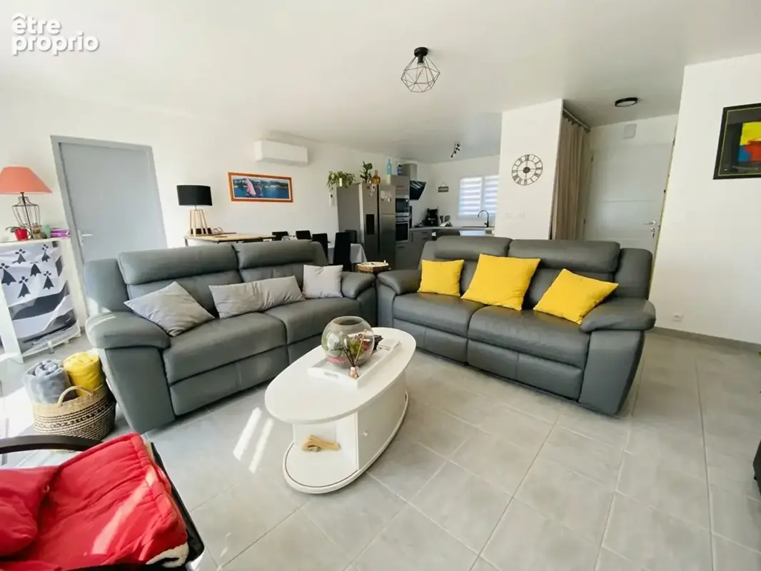 Charmante maison contemporaine de plain-pied avec piscine à Languidic - photo 6