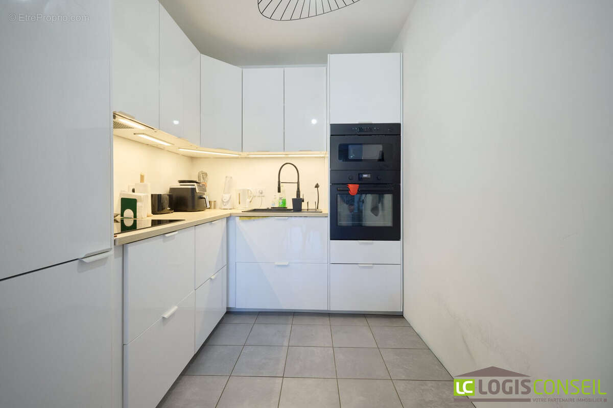 Appartement à LE PLESSIS-ROBINSON