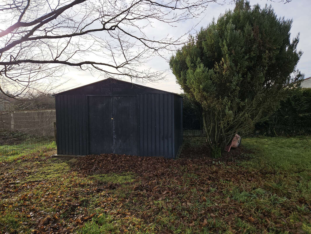 Bragny sur Saône, maison de plain pied à conforter - photo 19