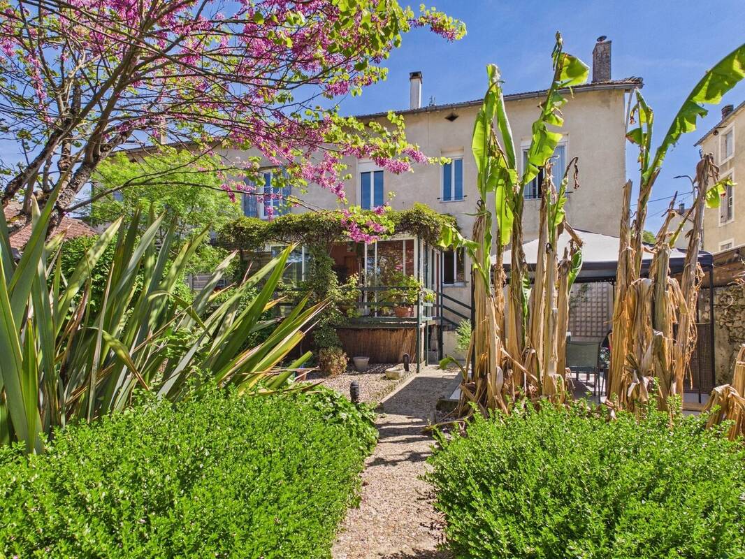 Maison à EYMET
