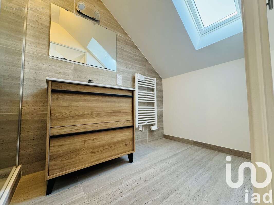 Photo 8 - Maison à MANTES-LA-VILLE