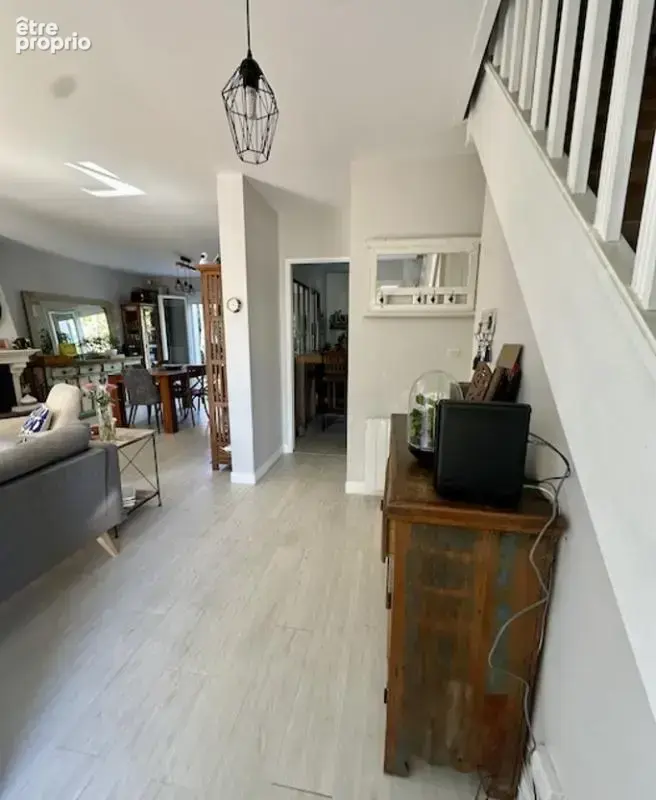 Maison 4 pièces 104 m² à vendre à Ecquevilly (78920) - photo 8