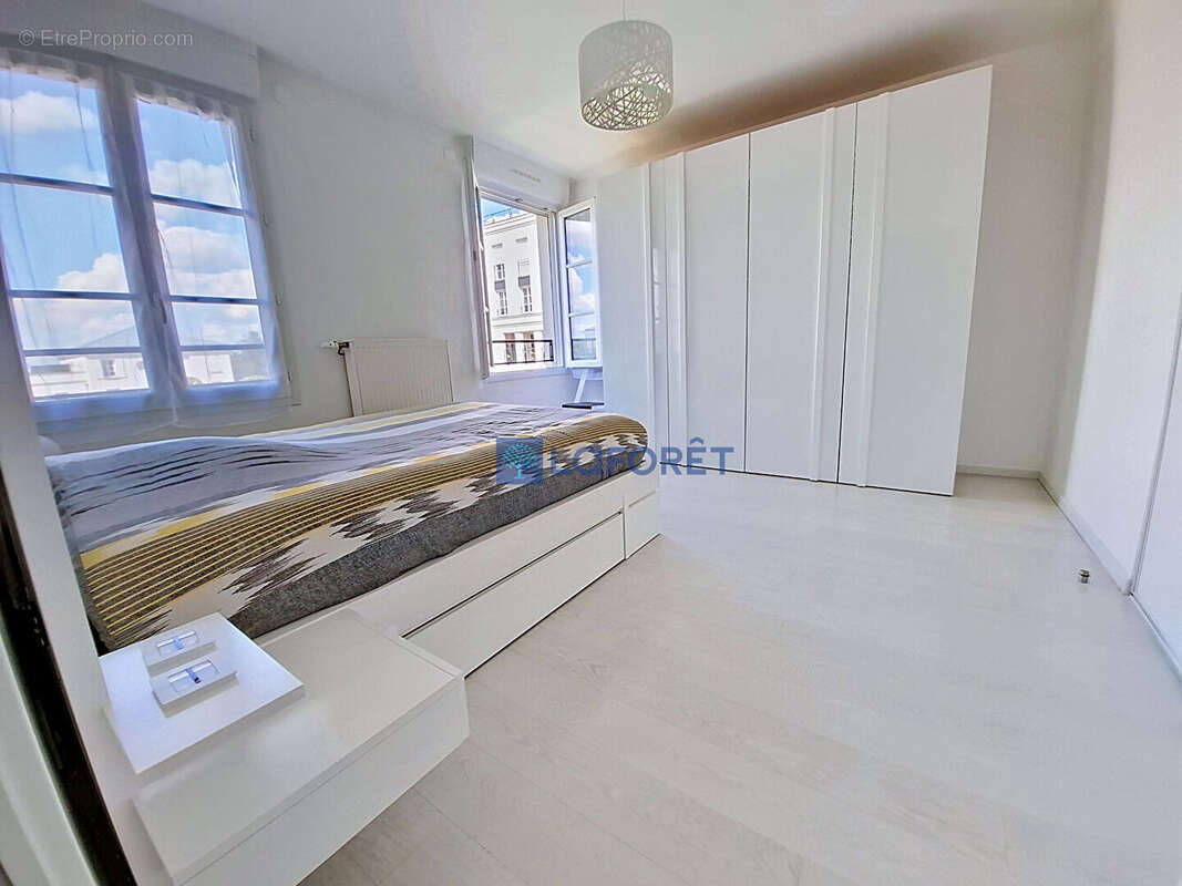 Appartement à SERRIS