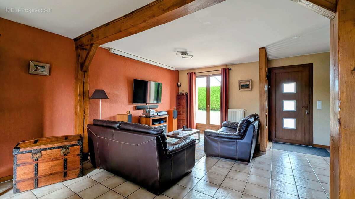 Maison à LA FRENAYE