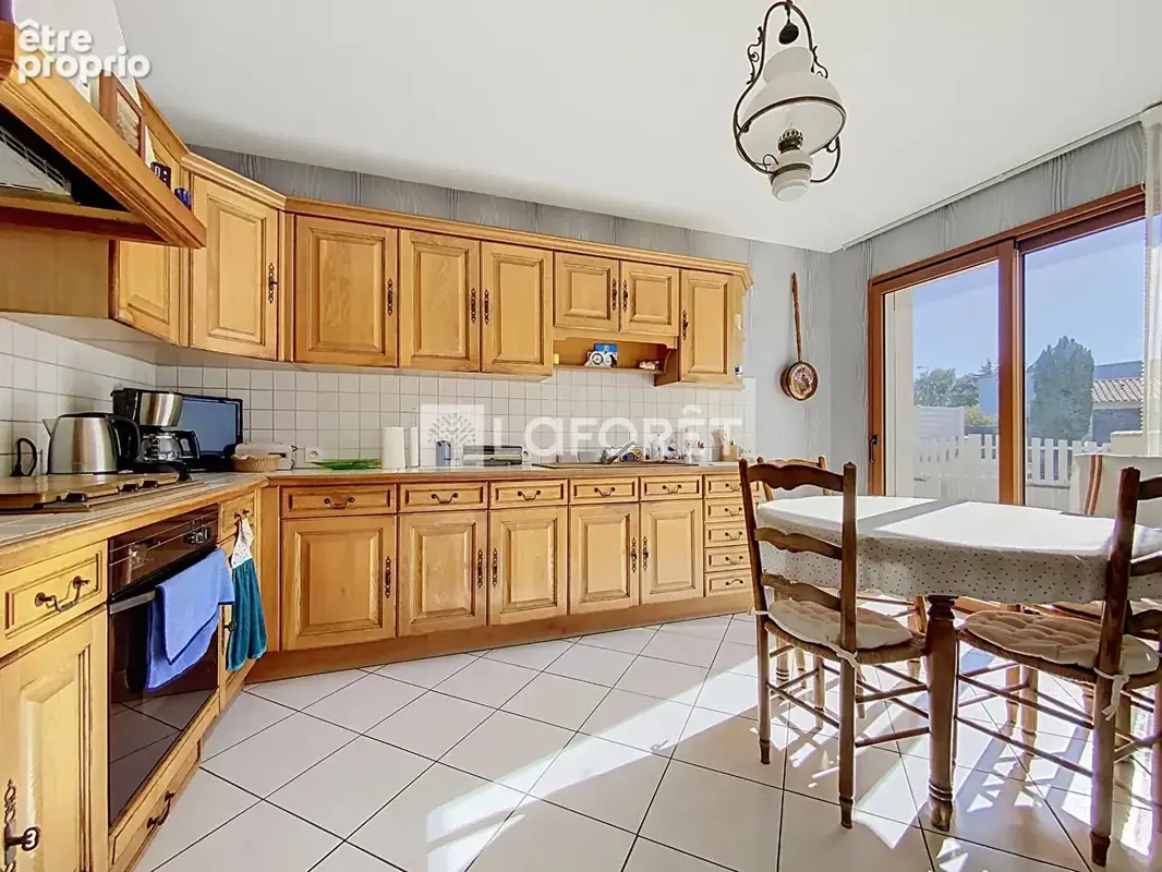 Maison plain-pied PMR Cholet 5 pièce(s) 106 m2 - photo 6