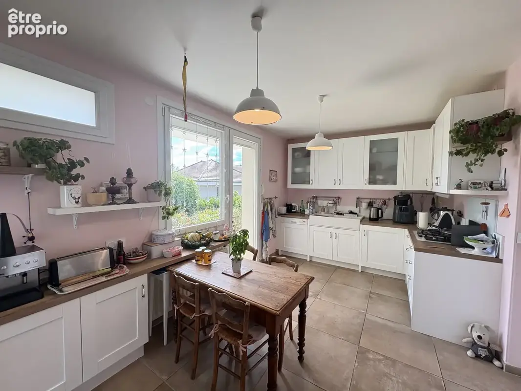 Maison de 230m2 avec piscine - photo 4
