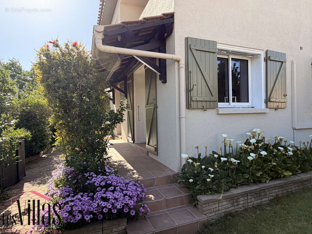 Maison à BEZIERS