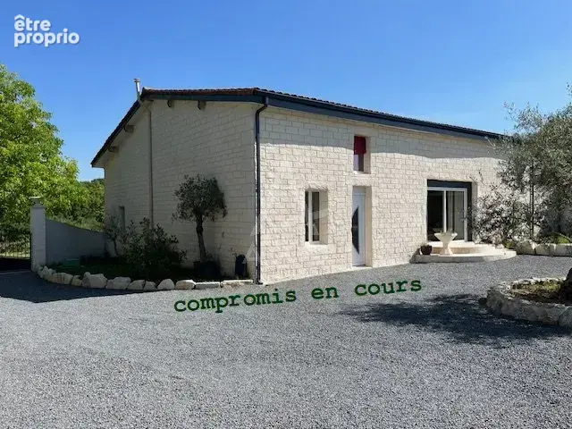 Maison à GOND-PONTOUVRE
