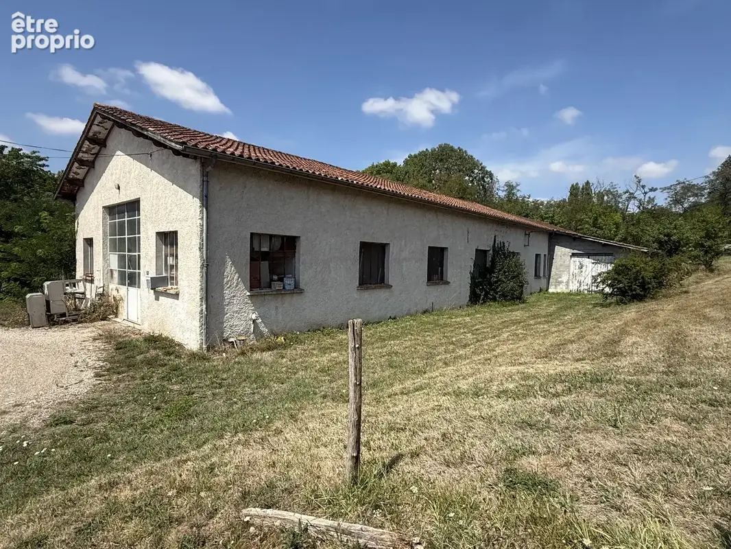 VILLENEUVE SUR LOT, hangar de 451 m2 en zone artisanale - photo 2