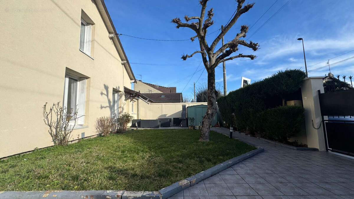 Maison 85m² à livry-gargan - photo 11