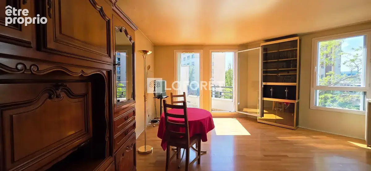 Appartement Saint Denis 4 pièce(s) 75.06m2 - photo 2