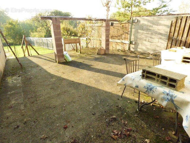 Maison à RECHICOURT-LE-CHATEAU