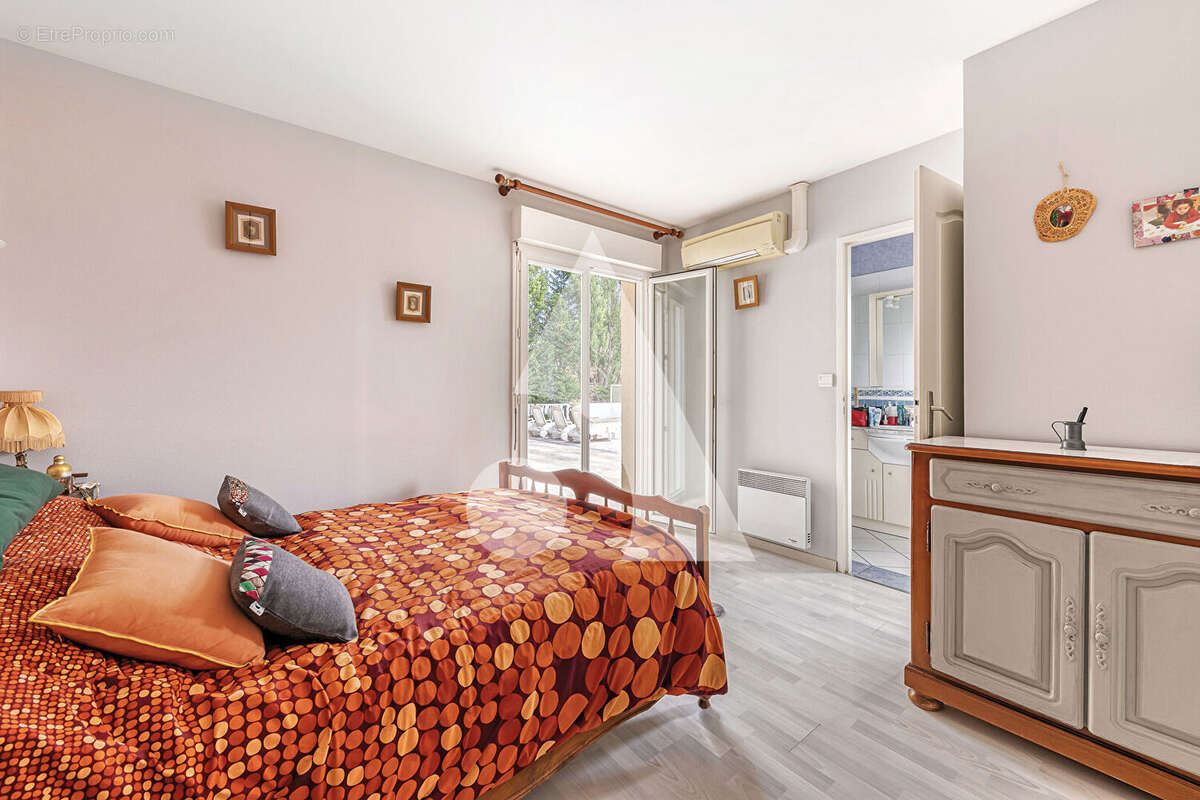 Maison à SAINT-DENIS-DE-PILE