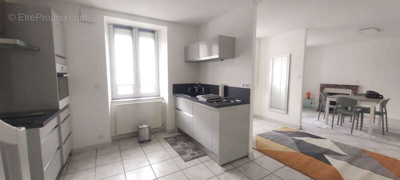 Maison à SAINT-JUNIEN