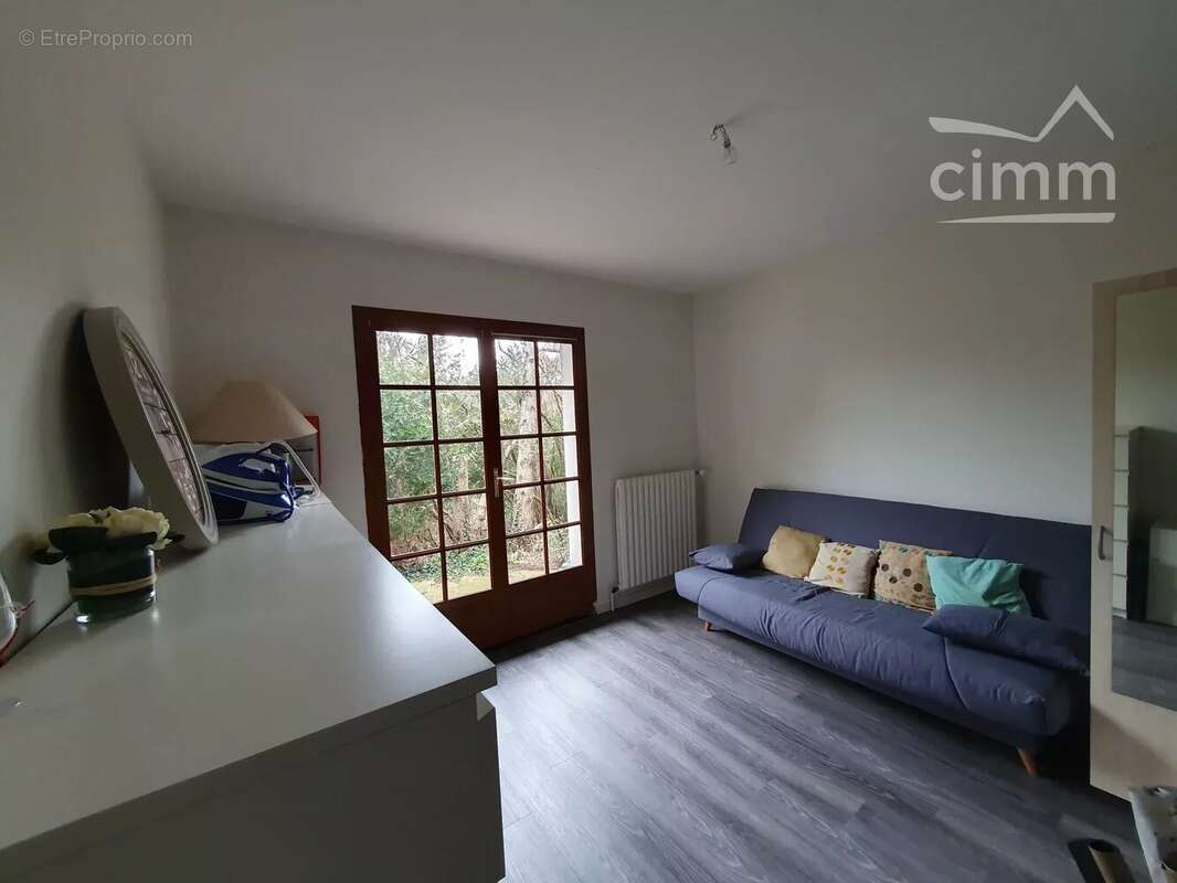 À vendre – Maison familiale entièrement rénovée proche de Chambord - photo 9