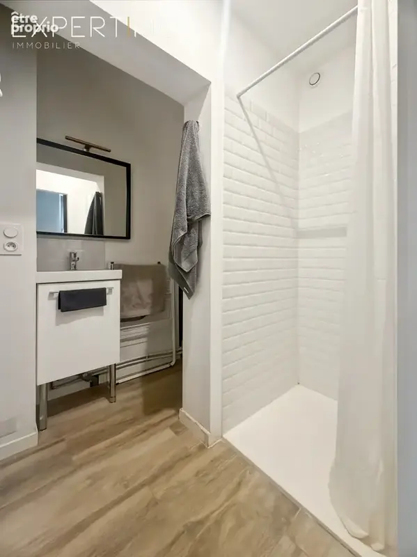 Studio rénové dans le quartier prisé des Beaux-Arts / Boutonnet - photo 3