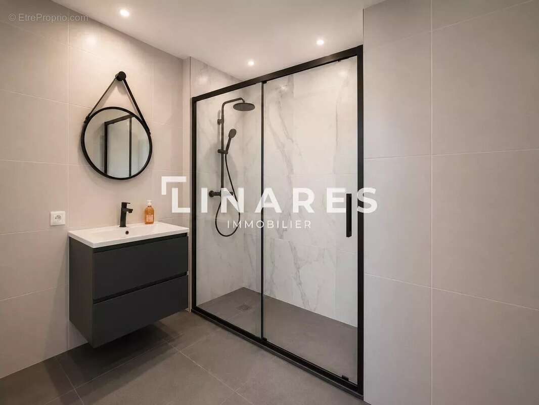 Appartement à MARSEILLE-9E