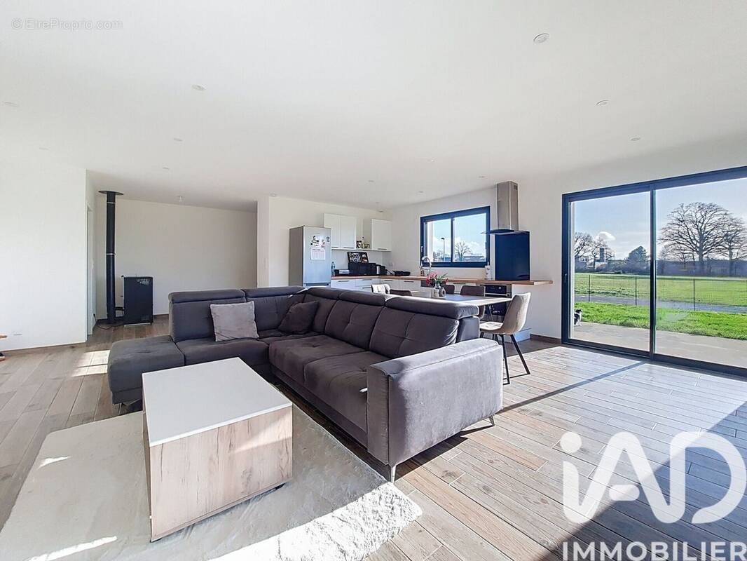 Photo 1 - Maison à MARTIGNE-FERCHAUD