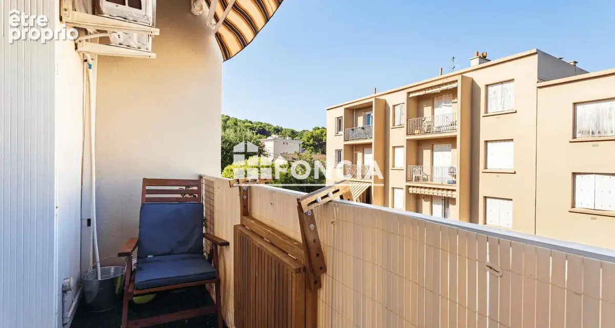 Rare sur le secteur ! T4 traversant avec garage, parking et cave à deux pas de Porte Marine - photo 8