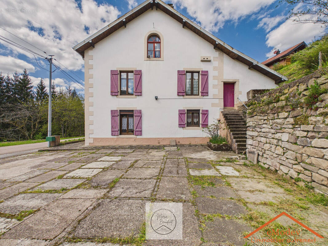 Maison à LE VAL-D'AJOL