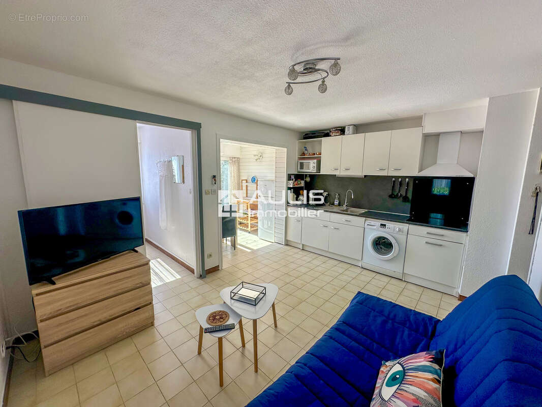 Appartement à FLEURY