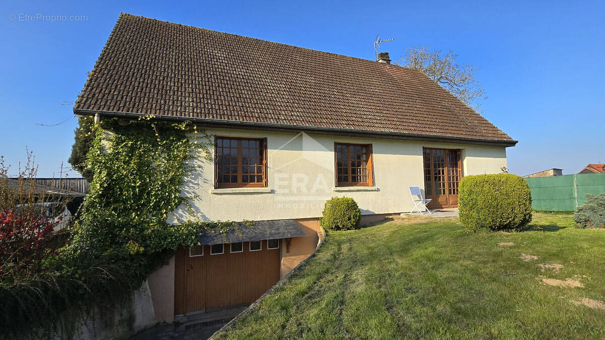 Maison à AUBERMESNIL-BEAUMAIS